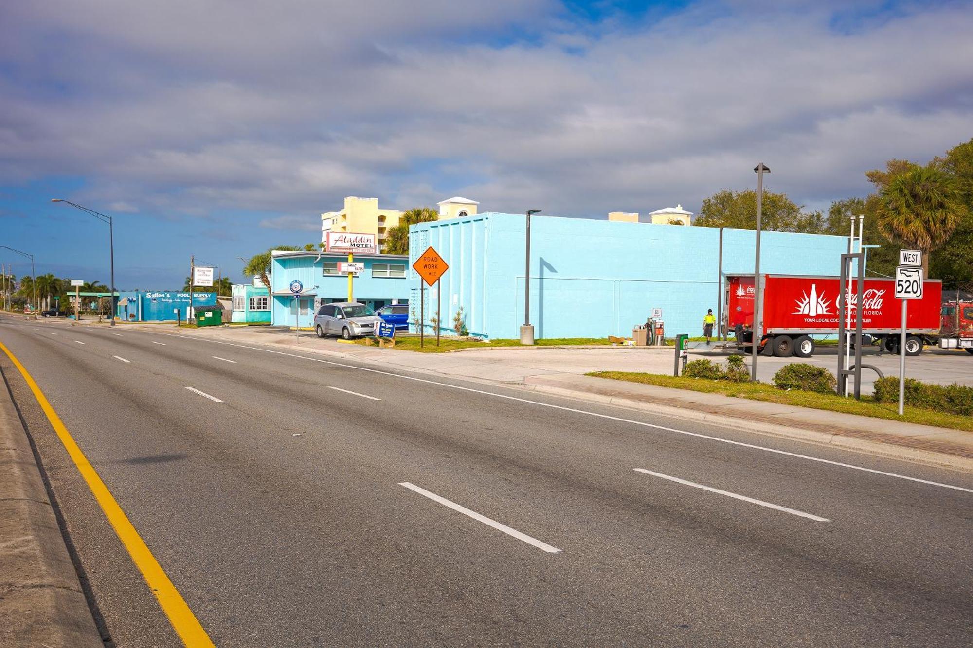 Aladdin Motel Merritt Island Buitenkant foto