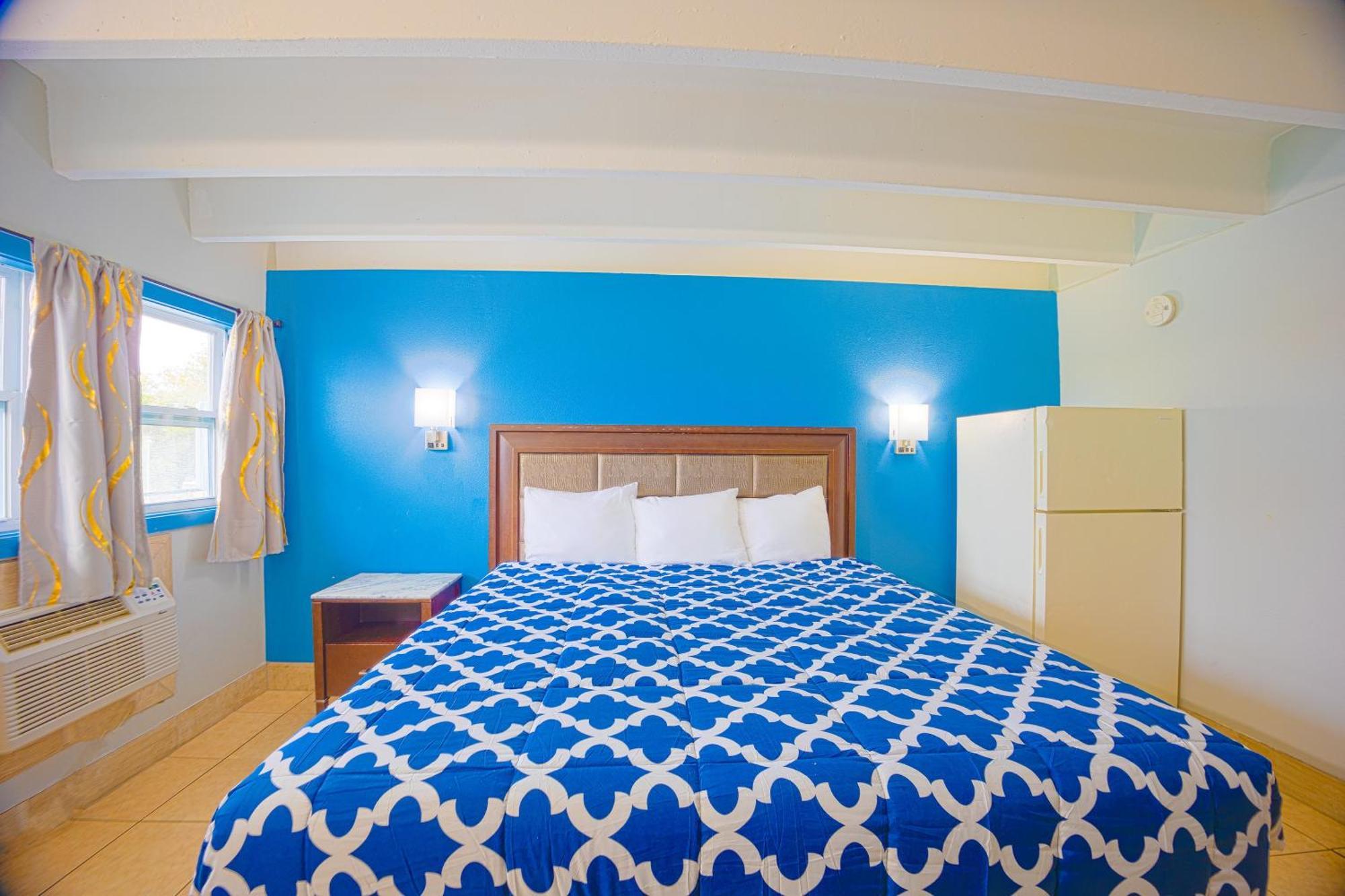 Aladdin Motel Merritt Island Buitenkant foto